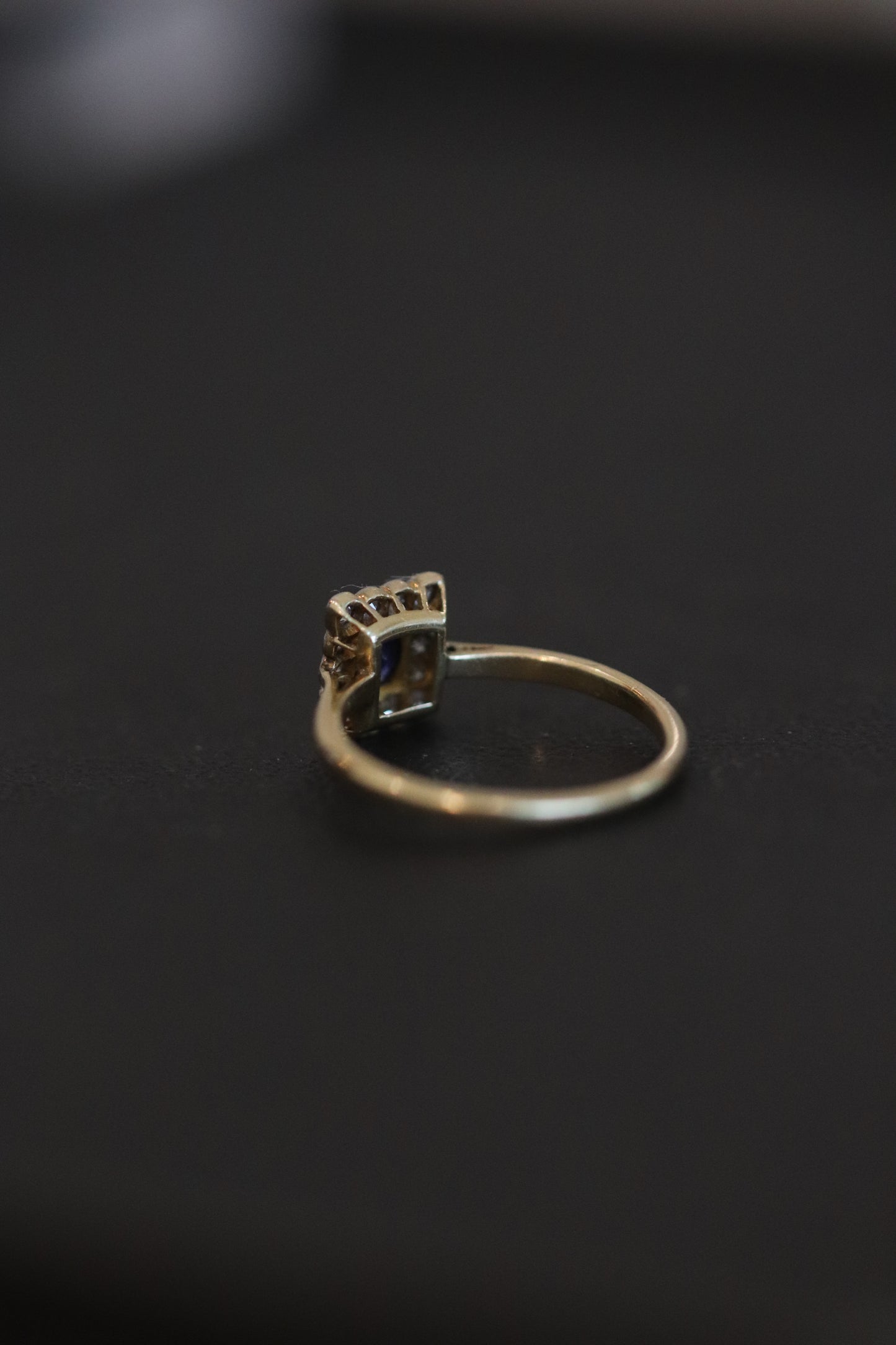 Edwardian ring blue sapphire diamond antique jewellery gemstone