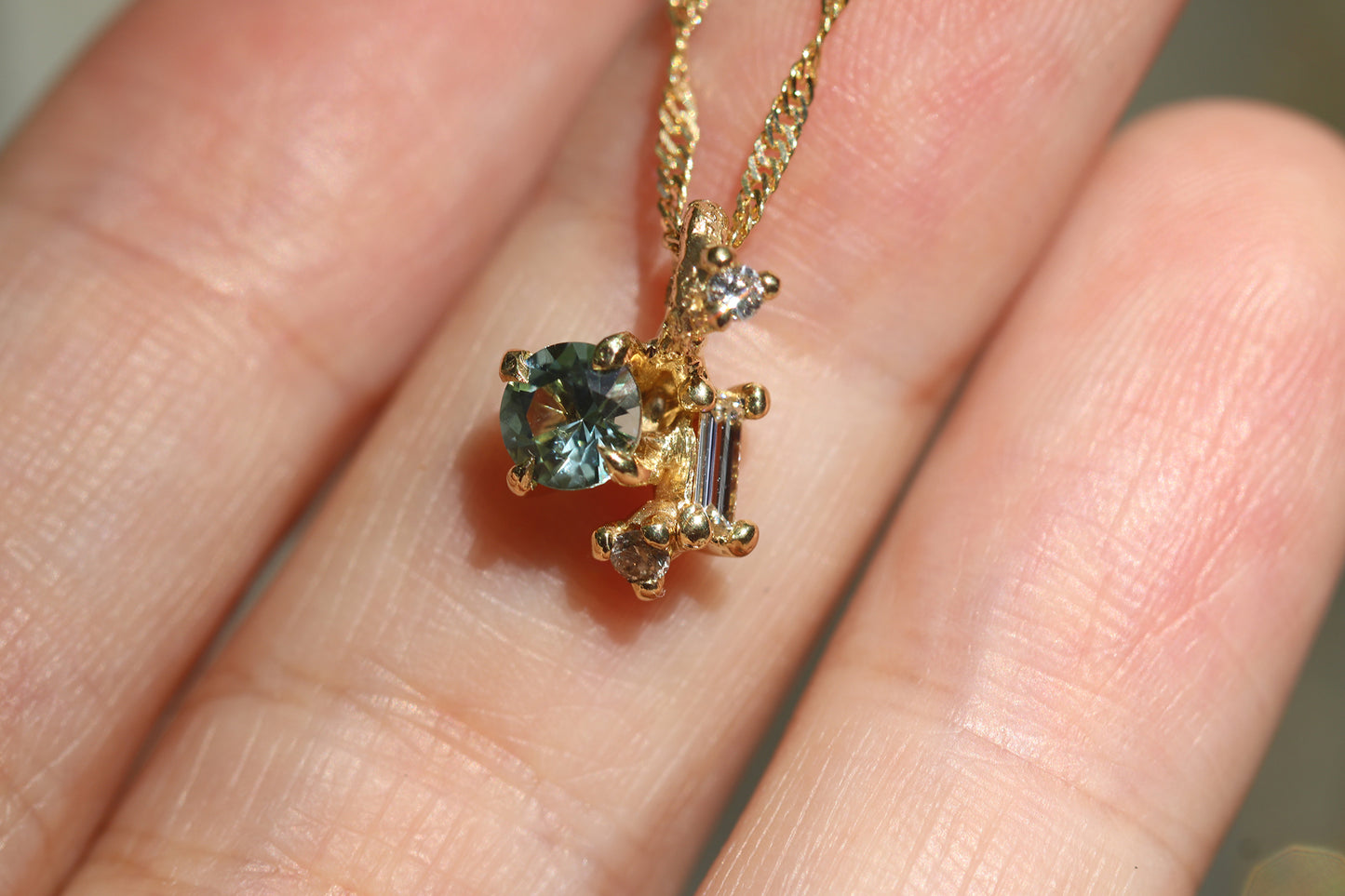 Hanging Triple Stones Necklace