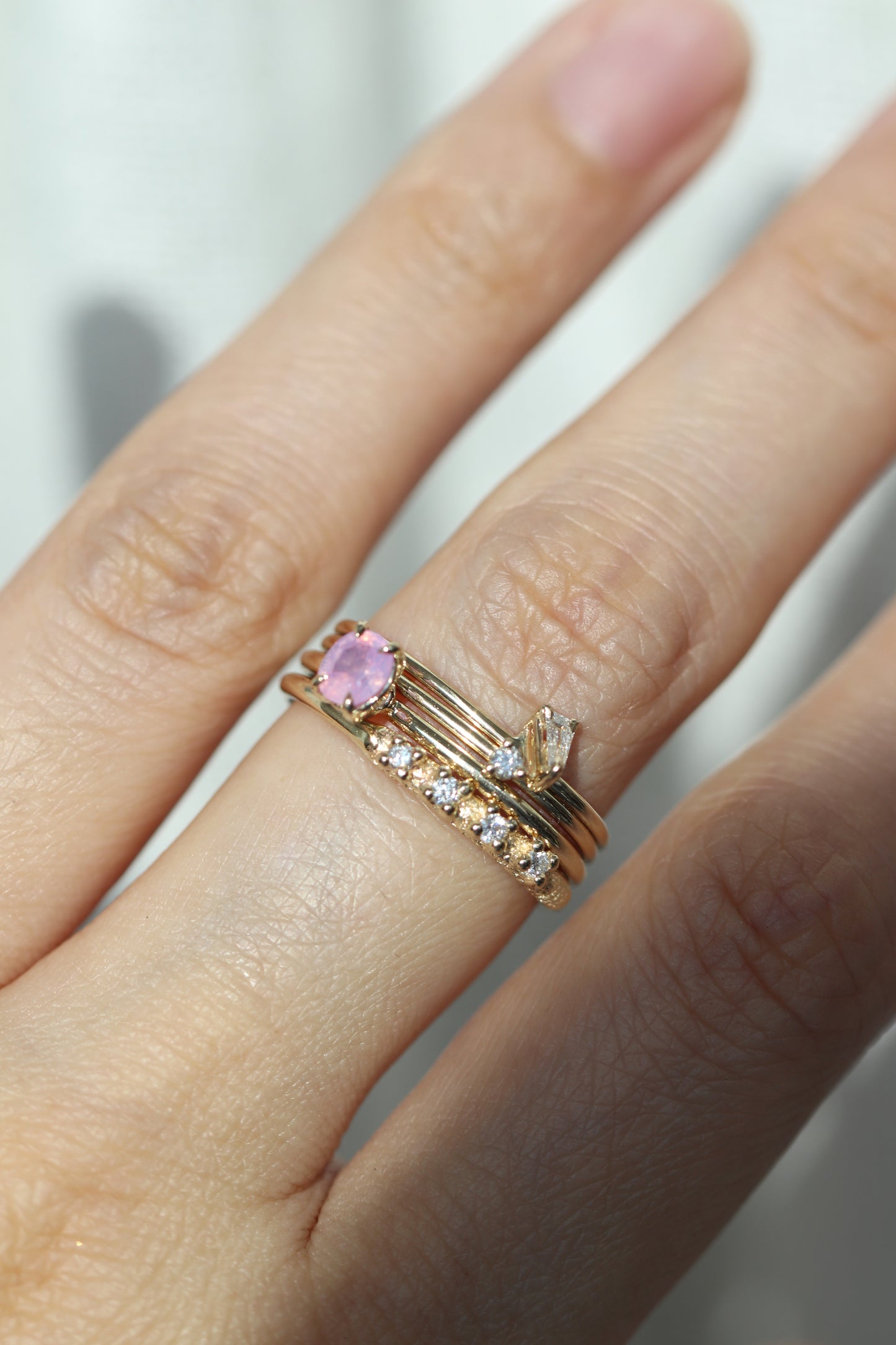 Dreamy sapphire single stone ring
