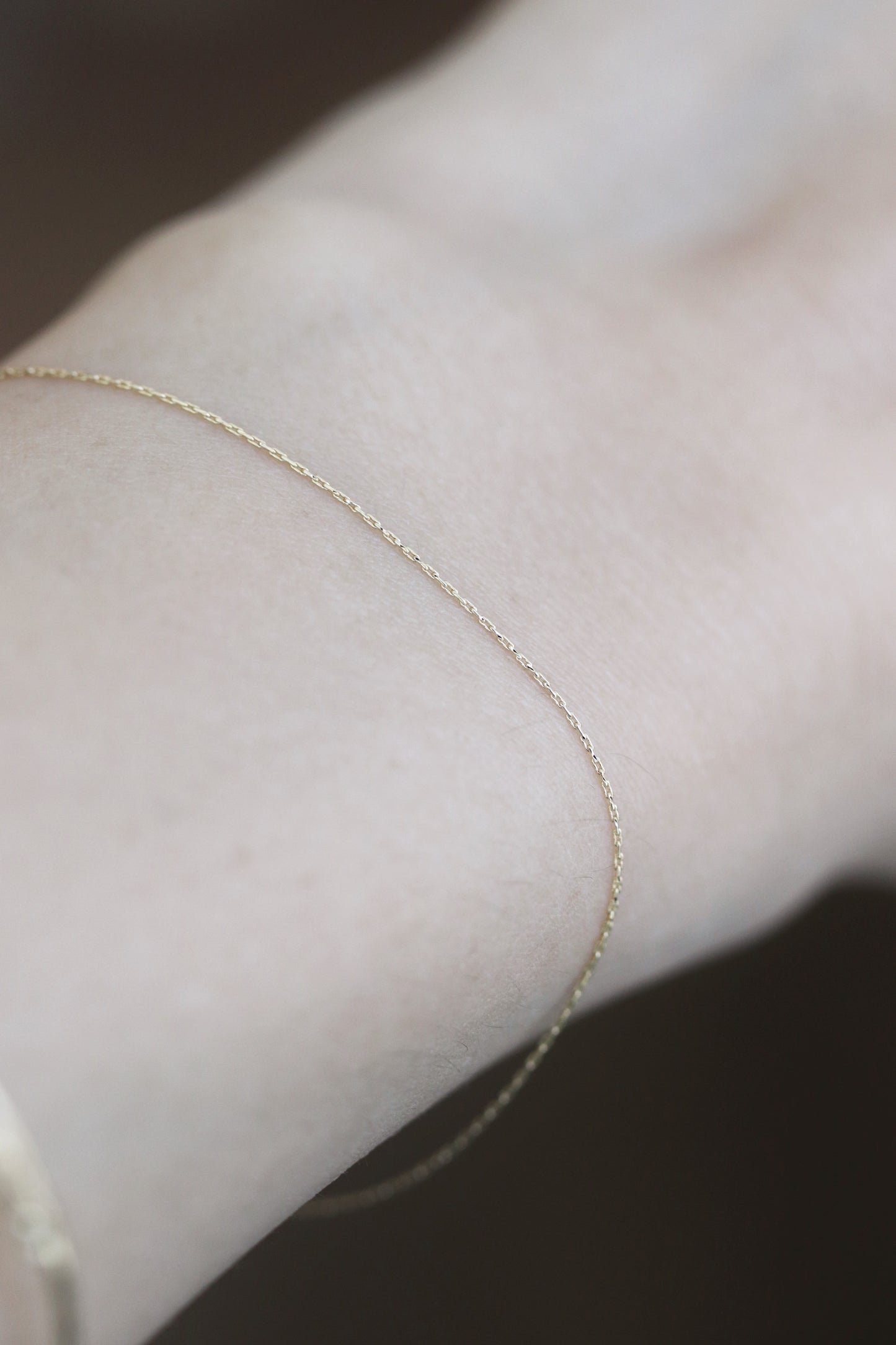 Golden Thread Bracelet 18k gold