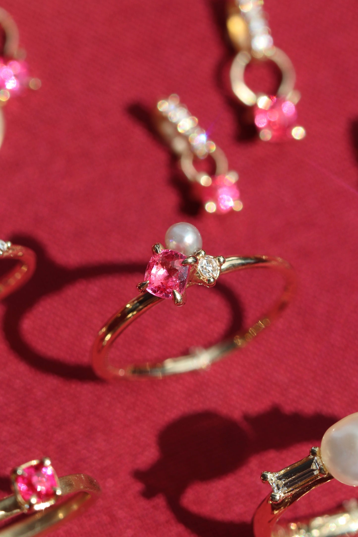 Spinel with mini Natural pearl (GIA)