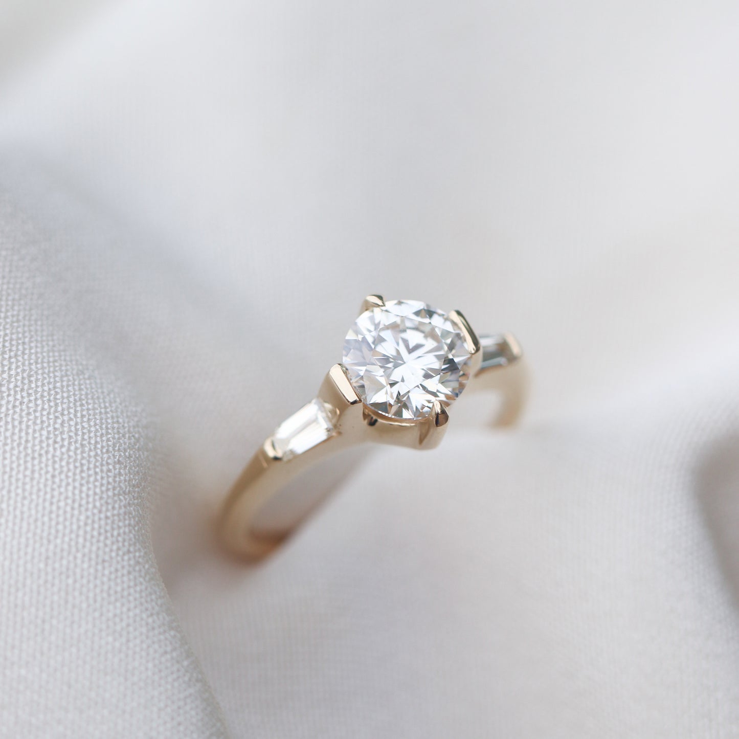 Classic Ring