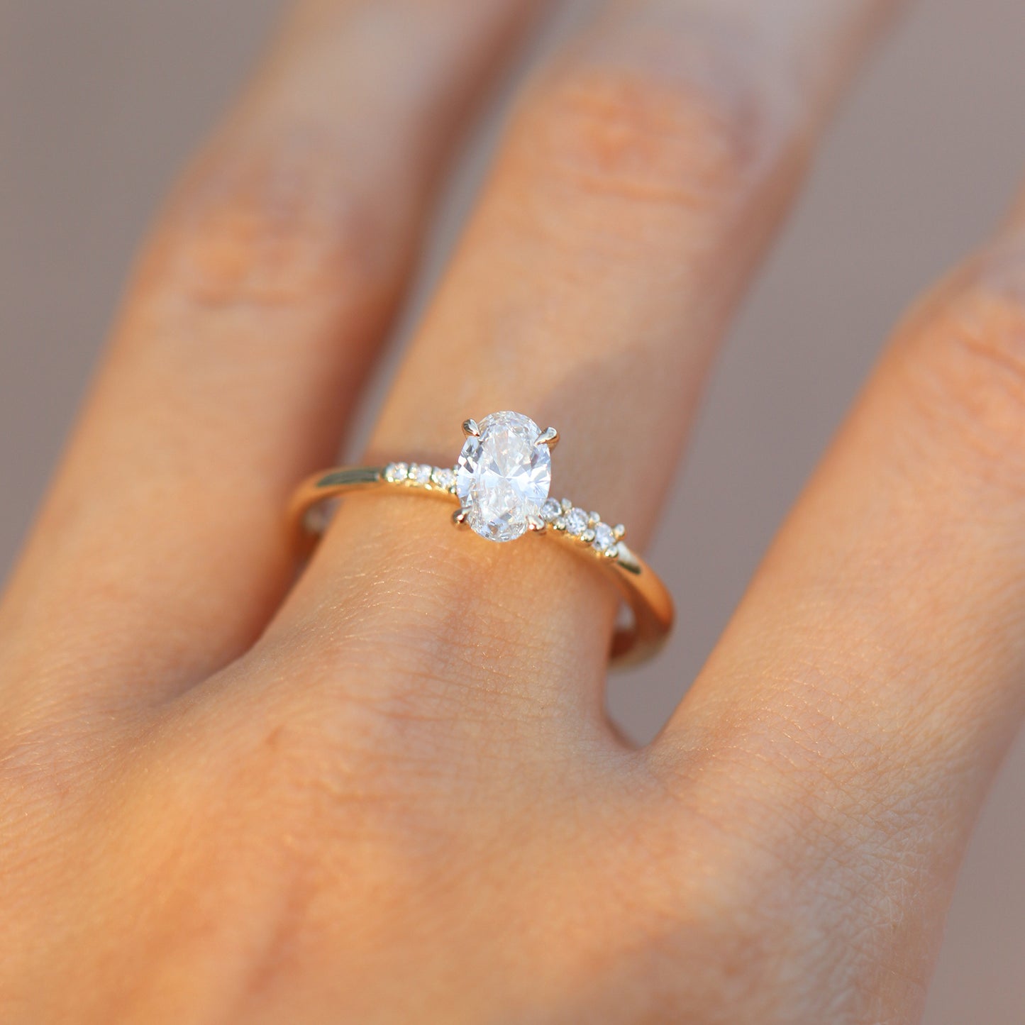 Ova Ring