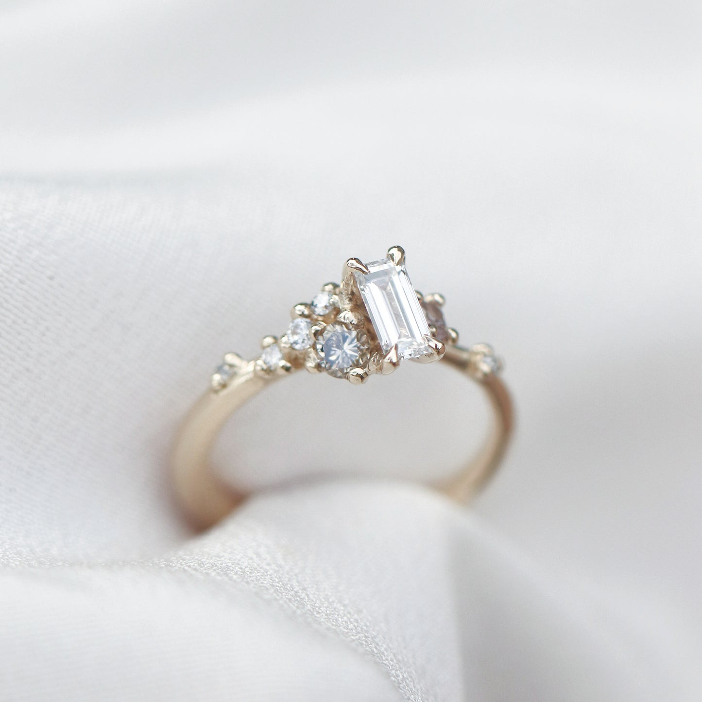 Curio Ring