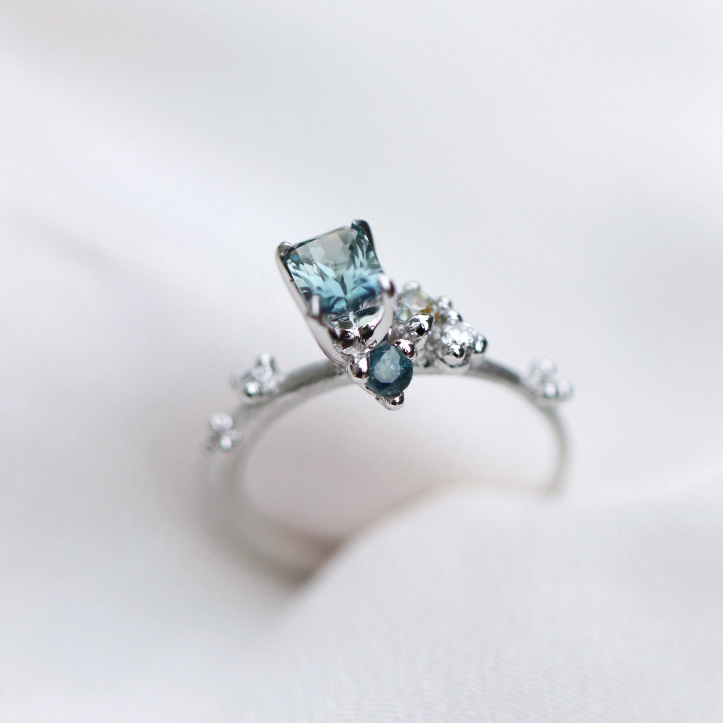 Curio Ring