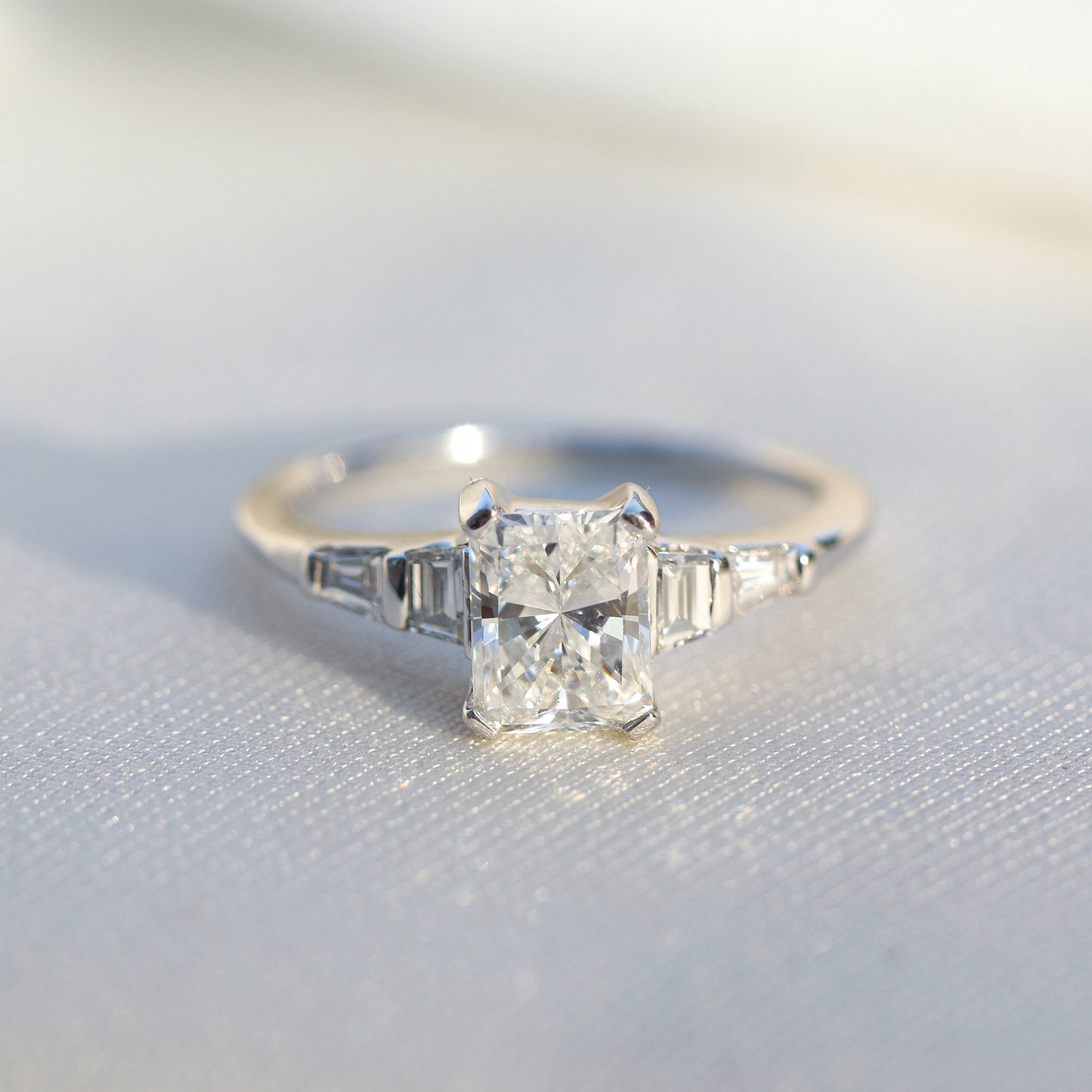 Classic Ring