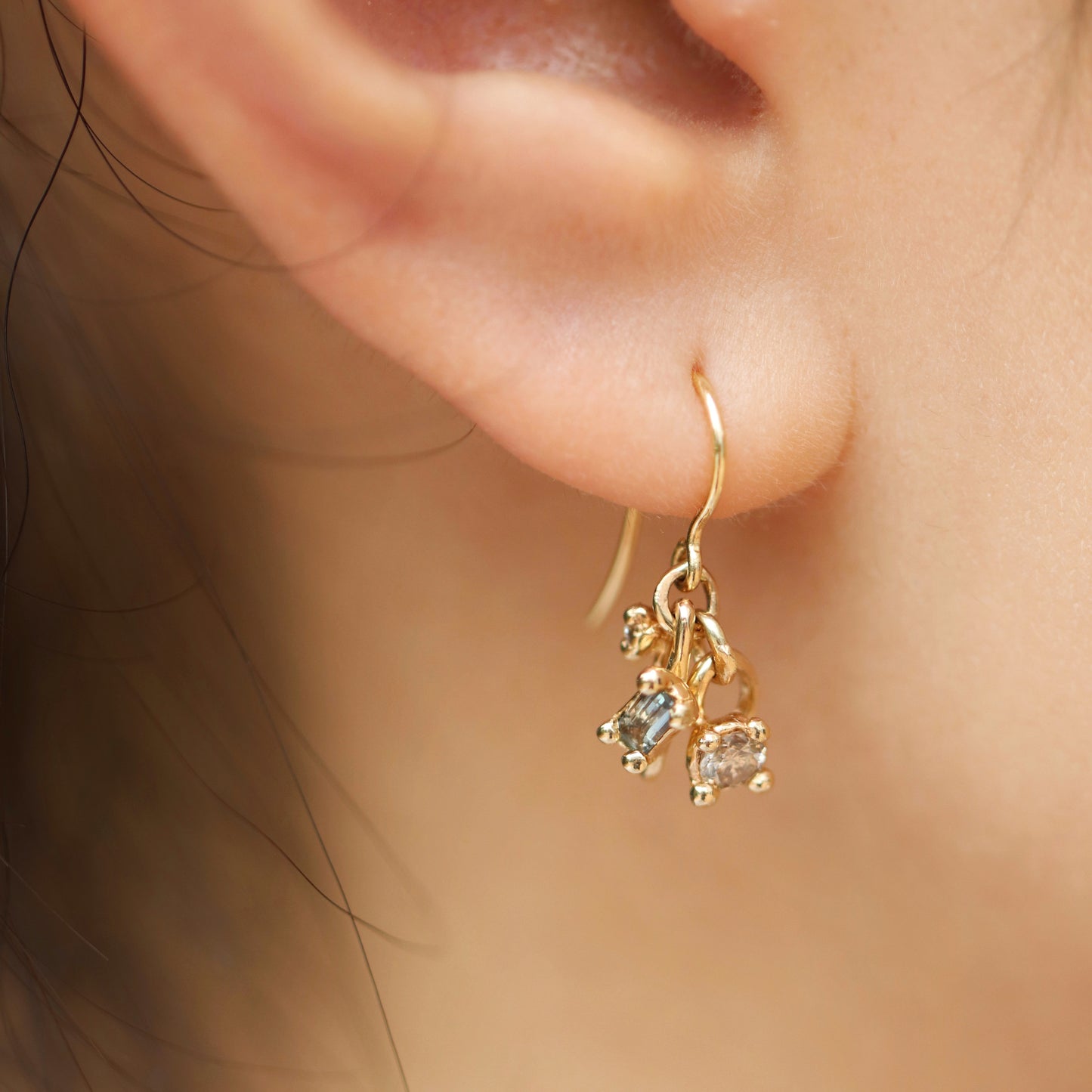 Chain Link Cluster Earrings (Sapphire and Diamond)