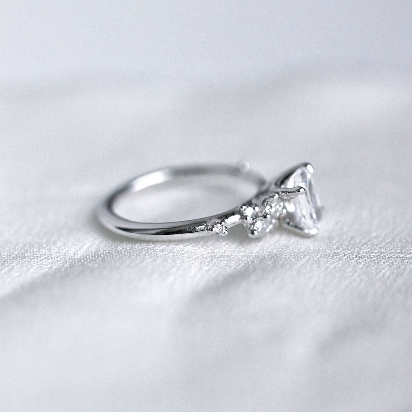 Curio Ring