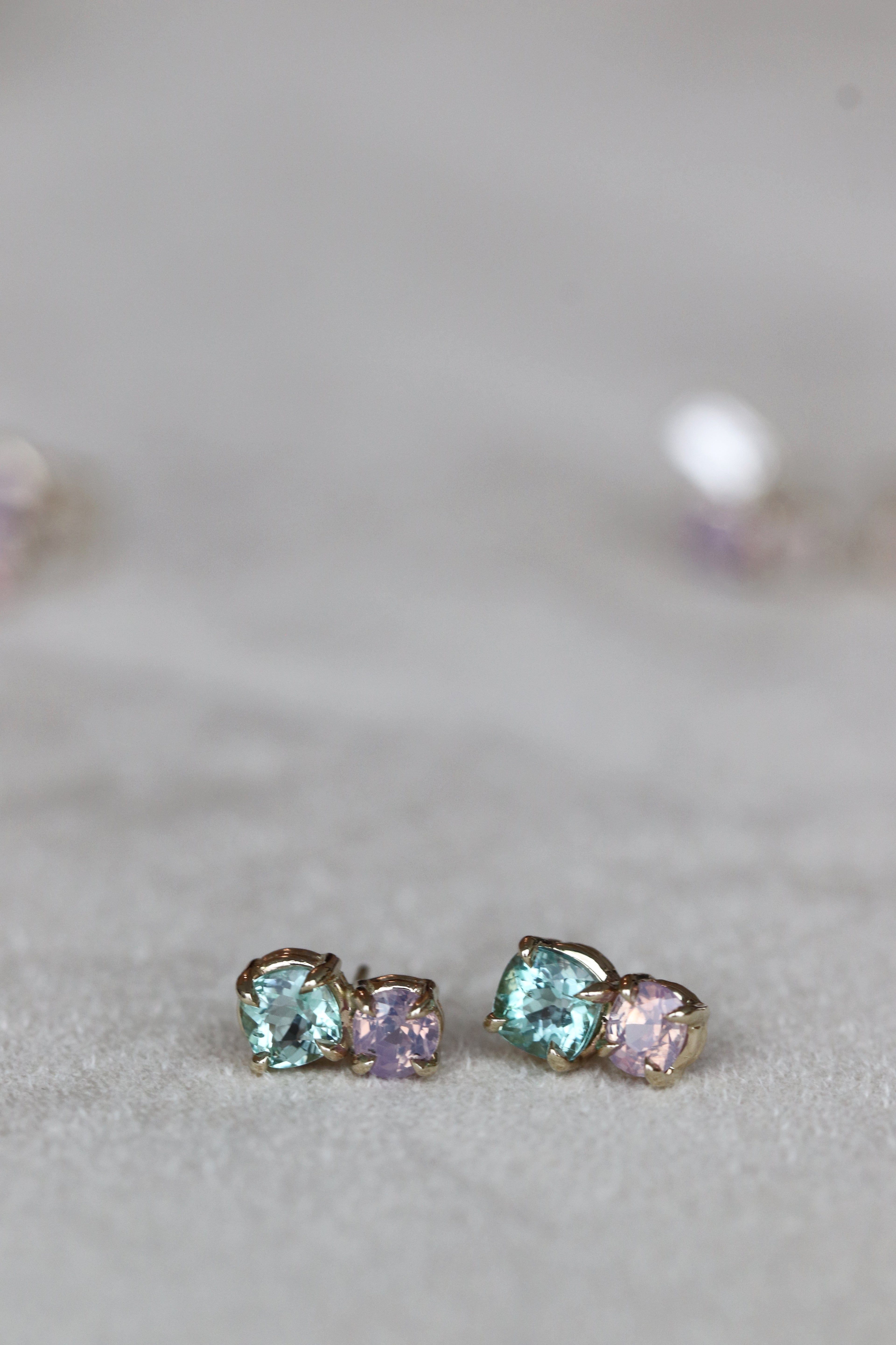 Dreamy Sapphire II earrings 02.