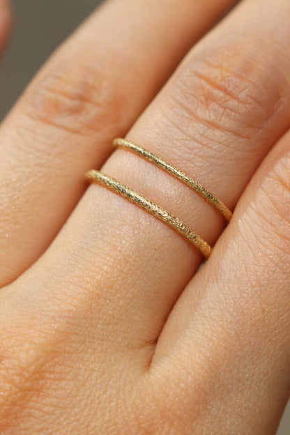 Coral stackable spacer ring