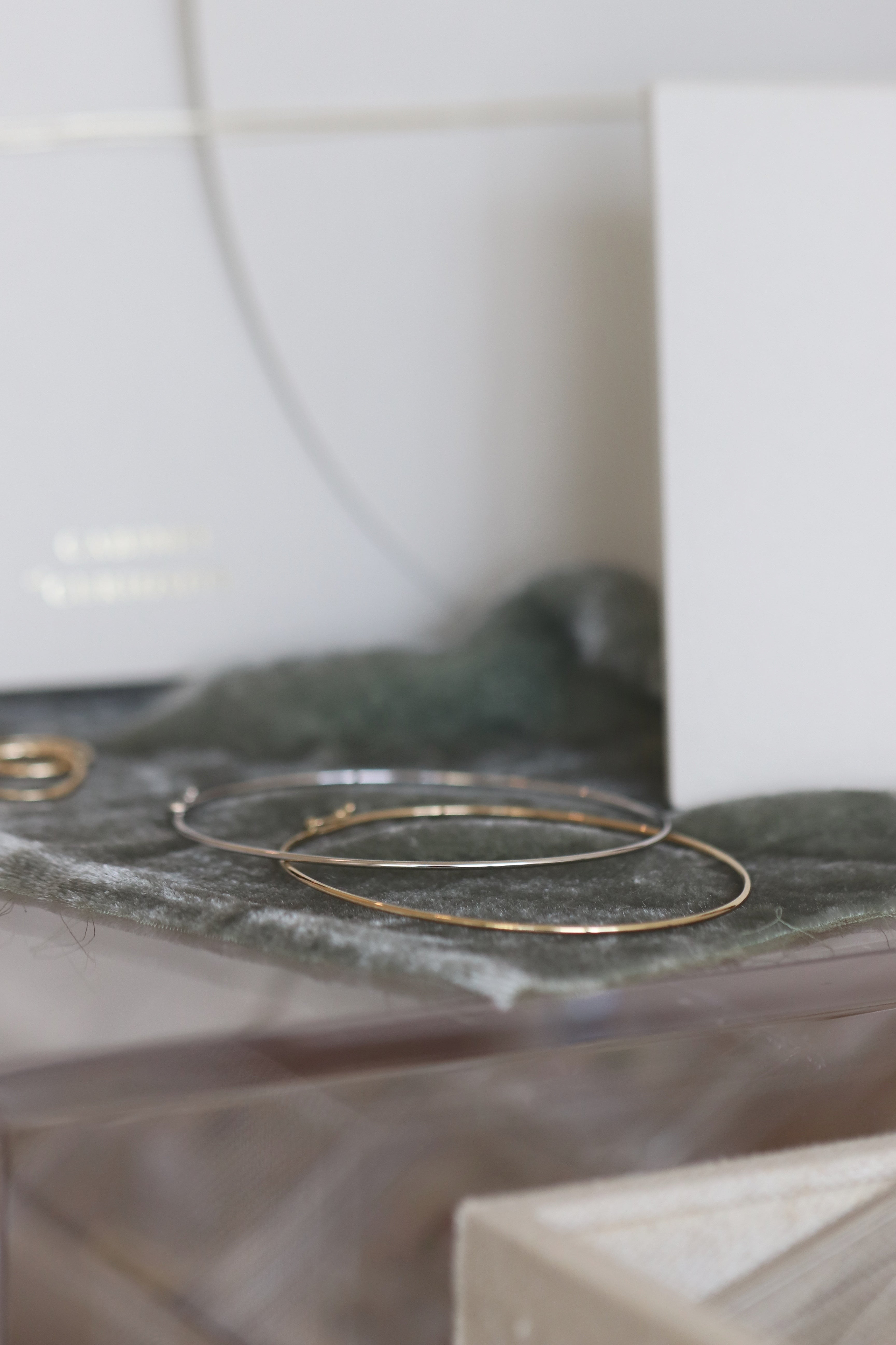 14k Solid Gold Super Thin Bangle