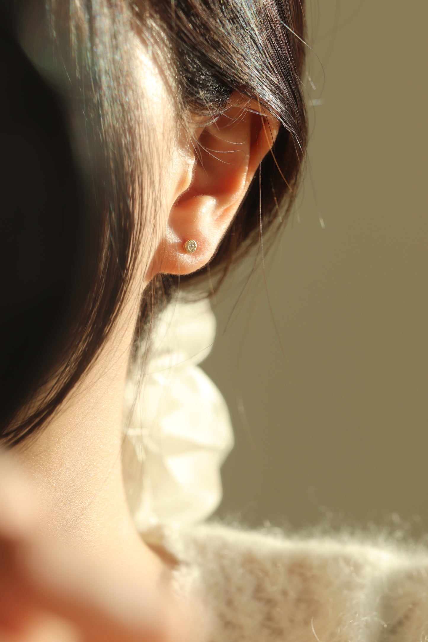 Coral stud flat back earring /piercing (single)