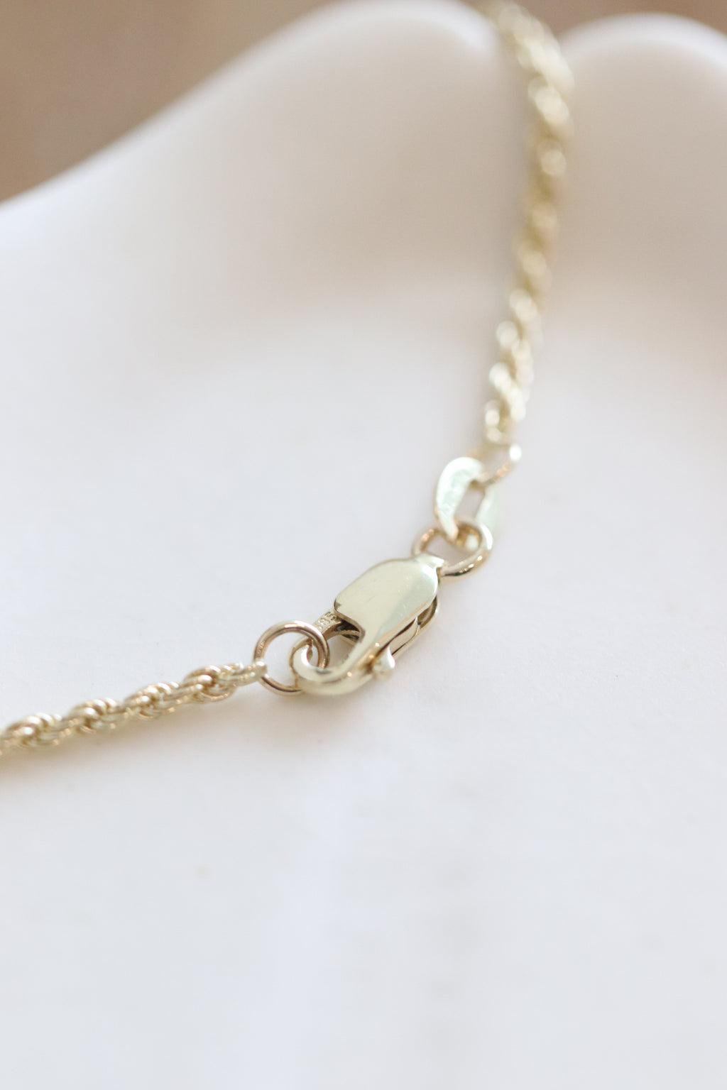 Classic rope chain