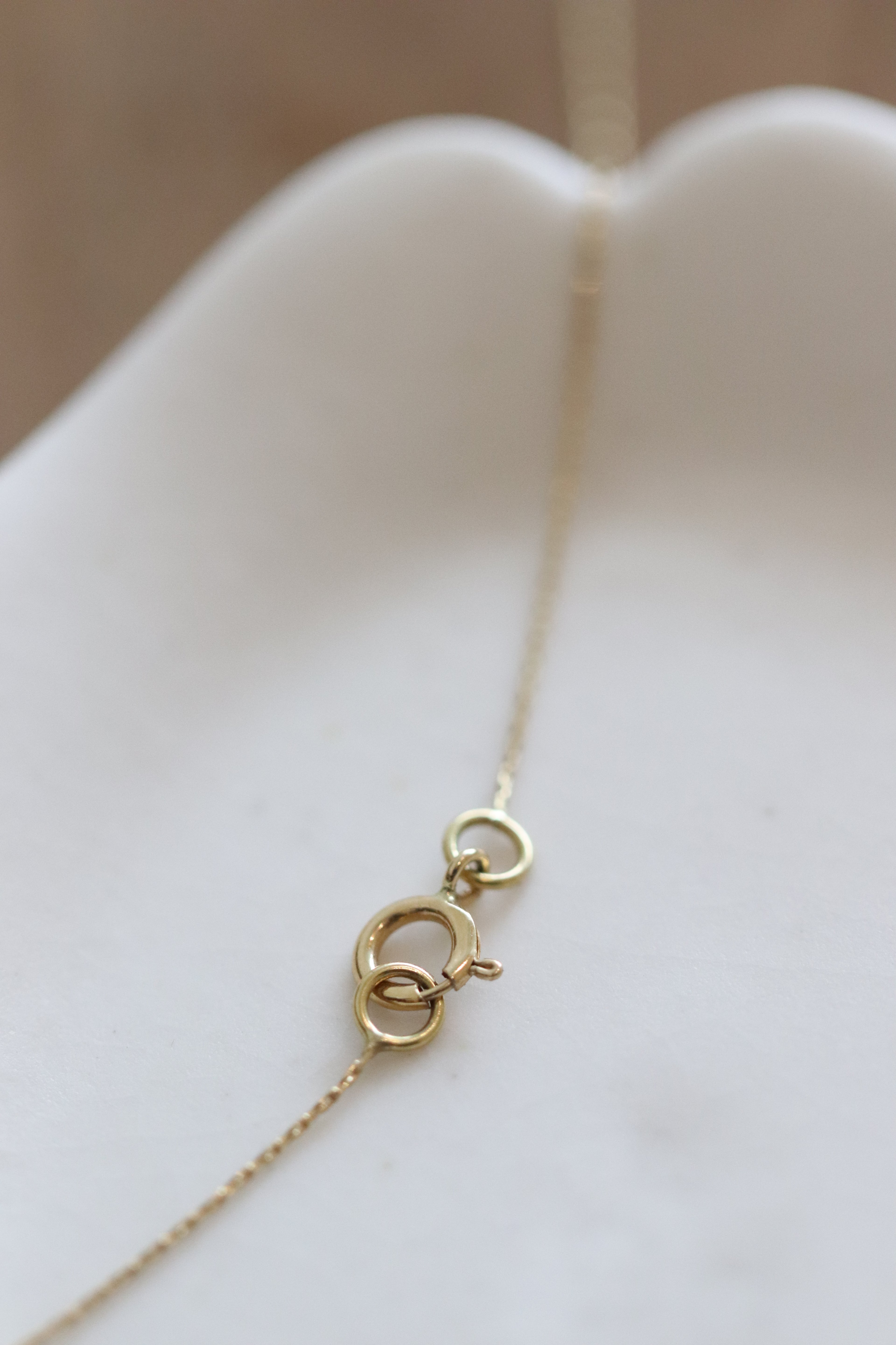 Golden Thread Bracelet 18k gold