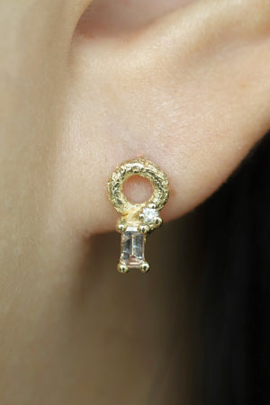 Mini Rustic Loop Pink Sapphire Earring