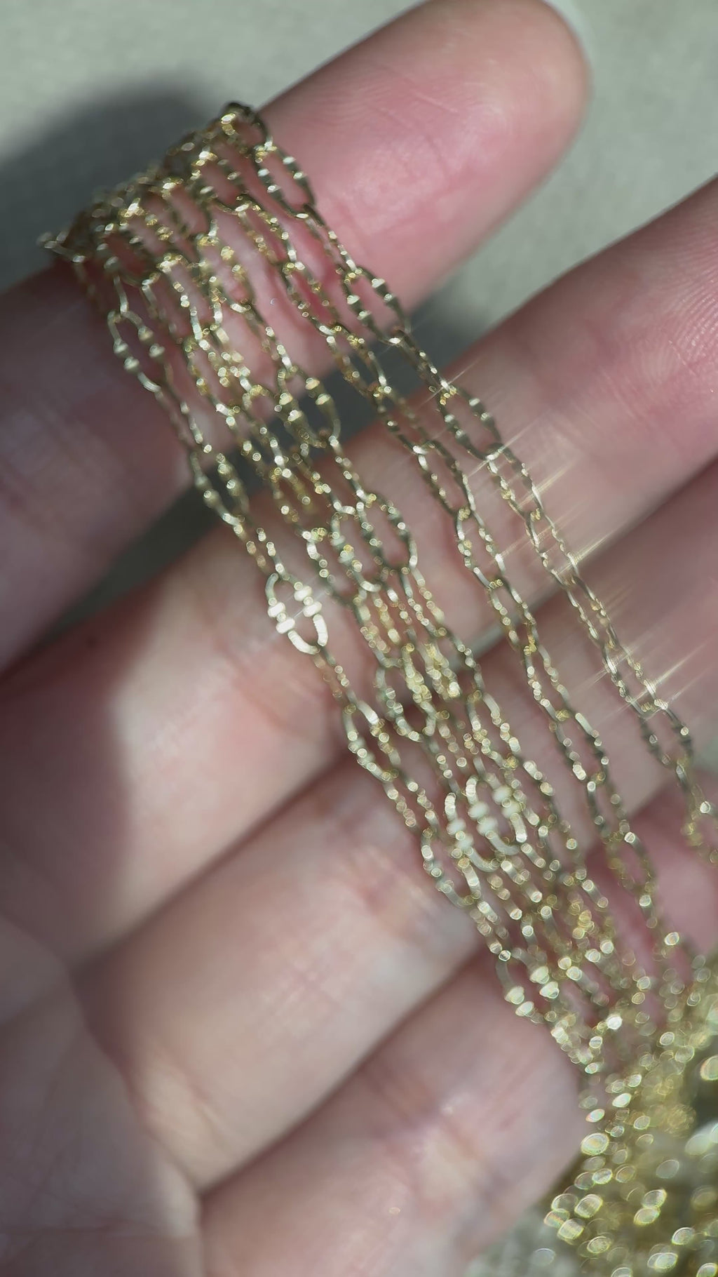 14k Yellow Gold Scalloped Paperclip Chain
