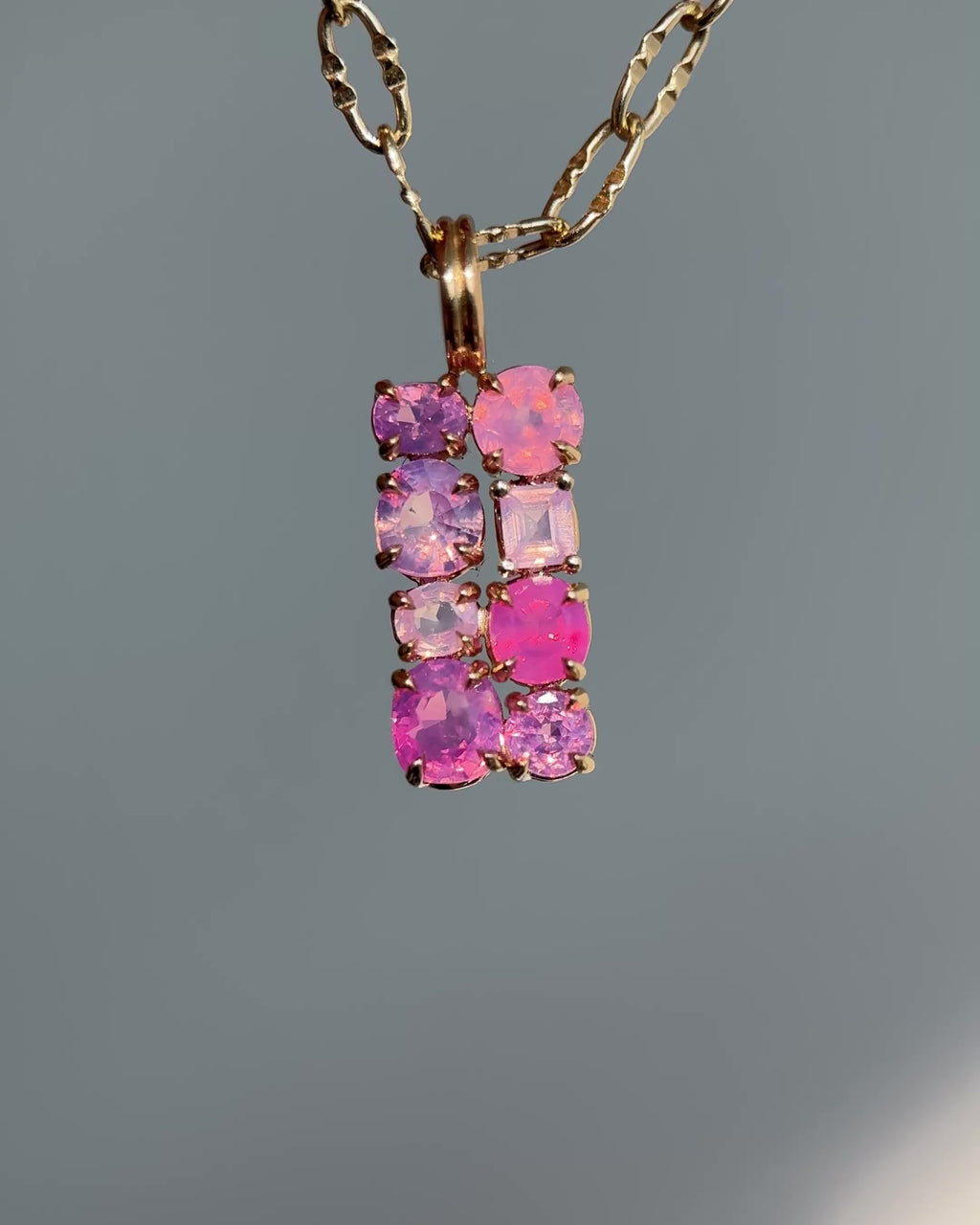 14k Yellow Gold Dreamy Sapphire III Stone Cluster Pendant Fuchsia Bloom