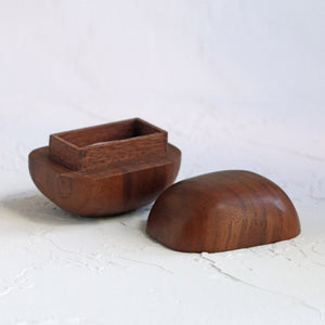 
            
                Load image into Gallery viewer, Handcrafted Solid Wooden Ring Box WB-02 ( Walnut Wood ) Cabinet of curiosity
            
        