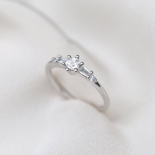 Ring Diamonds Ring Cabinetofcuriosityjewellery