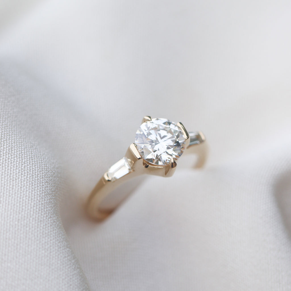 Classic Ring